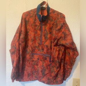 Vintage Rare Retro 90’s Nike ACG windbreaker.
